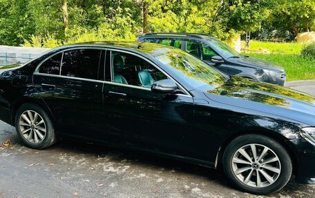 Mercedes-Benz E-Класс, 2020 год, 2 500 000 рублей, 2 фотография