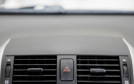 Toyota Corolla, 2011 год, 1 048 000 рублей, 20 фотография