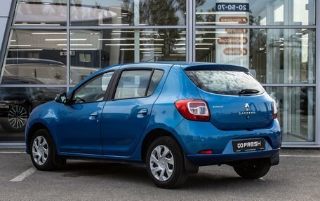 Renault Sandero II рестайлинг, 2015 год, 750 000 рублей, 2 фотография