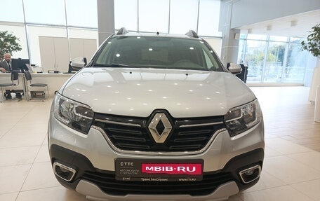 Renault Sandero II рестайлинг, 2021 год, 1 355 000 рублей, 2 фотография