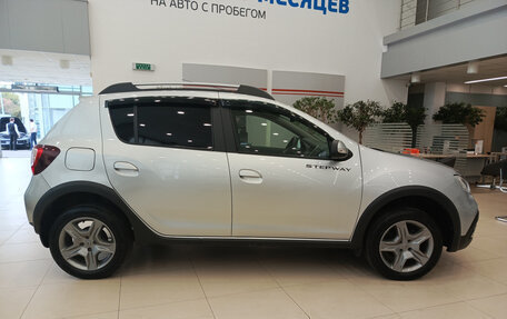 Renault Sandero II рестайлинг, 2021 год, 1 355 000 рублей, 4 фотография