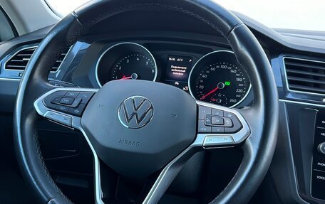 Volkswagen Tiguan II, 2021 год, 2 771 500 рублей, 19 фотография