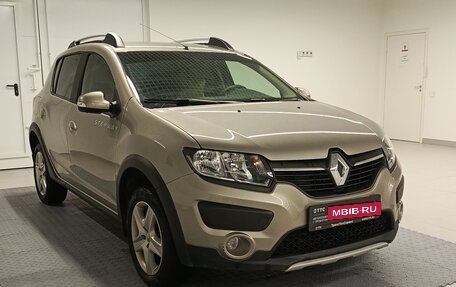 Renault Sandero II рестайлинг, 2015 год, 1 100 000 рублей, 3 фотография