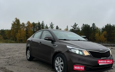KIA Rio III рестайлинг, 2015 год, 1 100 000 рублей, 2 фотография