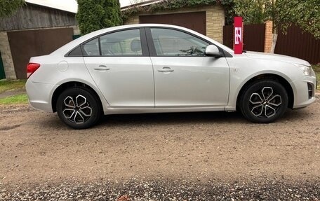 Chevrolet Cruze II, 2013 год, 795 000 рублей, 4 фотография