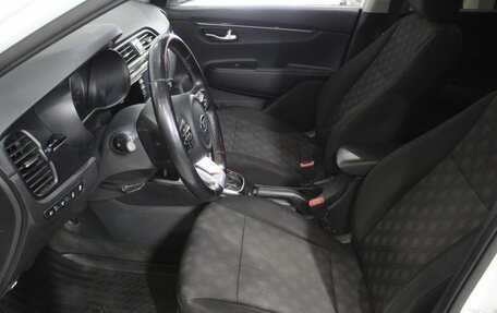 KIA Rio IV, 2018 год, 1 260 000 рублей, 28 фотография