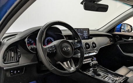 KIA Stinger I, 2021 год, 3 665 000 рублей, 15 фотография