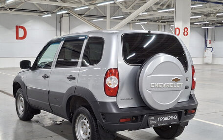Chevrolet Niva I рестайлинг, 2018 год, 660 000 рублей, 7 фотография