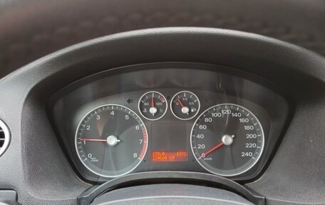 Ford Focus II рестайлинг, 2008 год, 580 000 рублей, 18 фотография