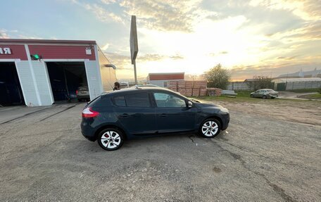 Renault Megane III, 2014 год, 550 000 рублей, 2 фотография