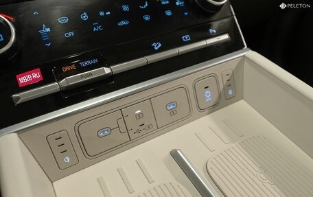 Hyundai Santa Fe IV, 2024 год, 6 300 000 рублей, 26 фотография