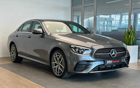 Mercedes-Benz E-Класс, 2020 год, 3 690 000 рублей, 3 фотография