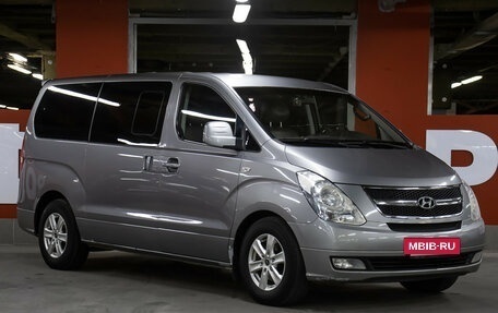 Hyundai Grand Starex Grand Starex I рестайлинг 2, 2011 год, 1 398 000 рублей, 3 фотография