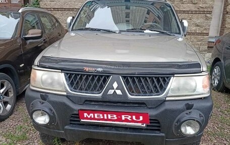 Mitsubishi Pajero Sport II рестайлинг, 2006 год, 600 000 рублей, 2 фотография