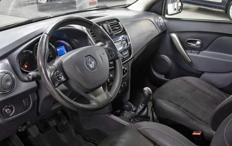 Renault Sandero II рестайлинг, 2015 год, 898 000 рублей, 16 фотография