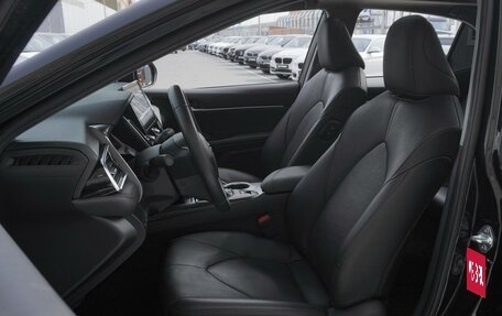Toyota Camry, 2023 год, 3 679 000 рублей, 10 фотография
