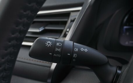 Toyota Camry, 2023 год, 3 679 000 рублей, 15 фотография