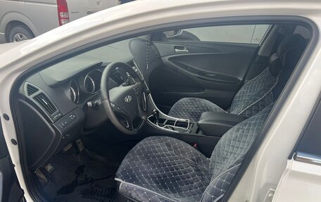 Hyundai Sonata VI, 2012 год, 1 050 000 рублей, 3 фотография