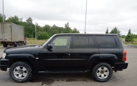 Nissan Patrol, 2009 год, 3 000 000 рублей, 4 фотография