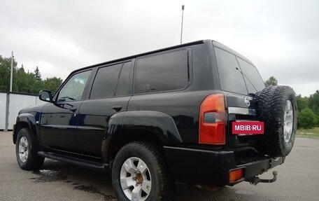 Nissan Patrol, 2009 год, 3 000 000 рублей, 5 фотография