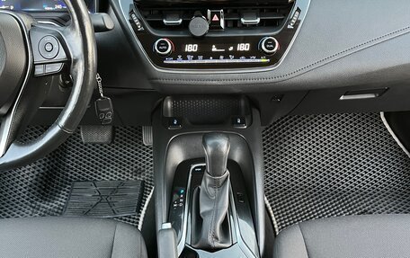 Toyota Corolla, 2019 год, 2 200 000 рублей, 13 фотография