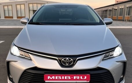 Toyota Corolla, 2019 год, 2 200 000 рублей, 2 фотография