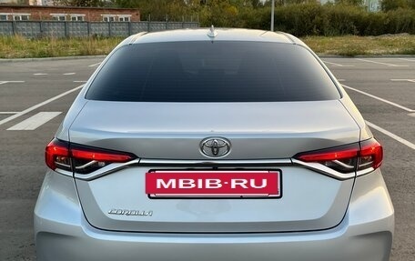 Toyota Corolla, 2019 год, 2 200 000 рублей, 5 фотография