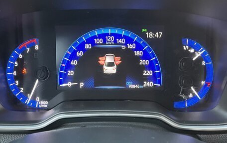 Toyota Corolla, 2019 год, 2 200 000 рублей, 14 фотография