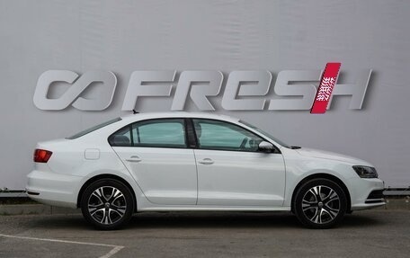 Volkswagen Jetta VI, 2016 год, 1 300 000 рублей, 9 фотография