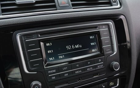 Volkswagen Jetta VI, 2016 год, 1 300 000 рублей, 15 фотография