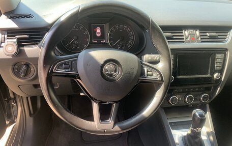 Skoda Octavia, 2017 год, 1 570 000 рублей, 5 фотография