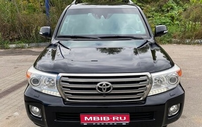 Toyota Land Cruiser 200, 2012 год, 7 700 000 рублей, 1 фотография