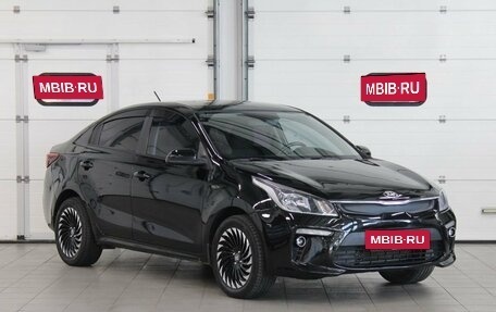 KIA Rio IV, 2017 год, 957 000 рублей, 3 фотография