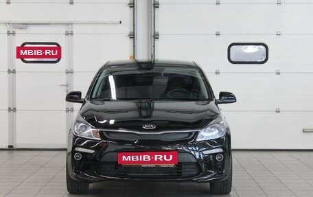 KIA Rio IV, 2017 год, 957 000 рублей, 2 фотография