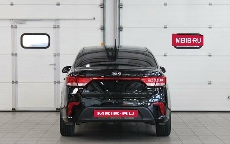 KIA Rio IV, 2017 год, 957 000 рублей, 6 фотография
