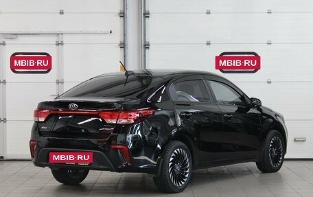 KIA Rio IV, 2017 год, 957 000 рублей, 5 фотография