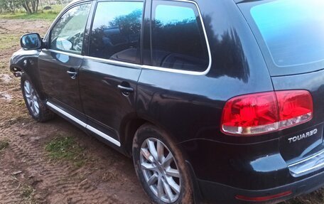 Volkswagen Touareg III, 2003 год, 350 000 рублей, 1 фотография