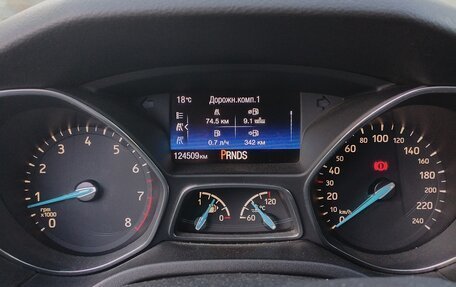 Ford Focus III, 2015 год, 900 000 рублей, 6 фотография