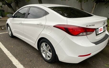 Hyundai Elantra V, 2015 год, 1 100 000 рублей, 5 фотография