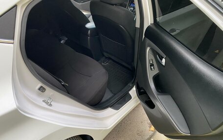 Hyundai Elantra V, 2015 год, 1 100 000 рублей, 15 фотография