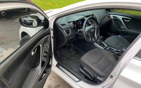 Hyundai Elantra V, 2015 год, 1 100 000 рублей, 12 фотография