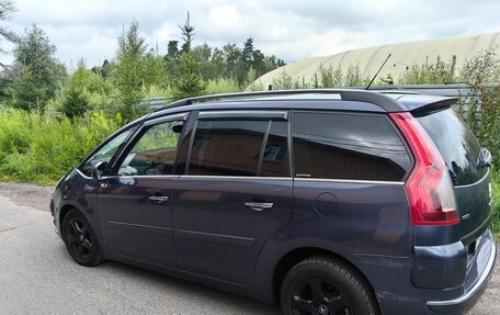 Citroen C4 Picasso II рестайлинг, 2011 год, 600 000 рублей, 5 фотография