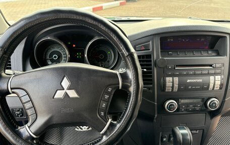 Mitsubishi Pajero IV, 2007 год, 1 350 000 рублей, 6 фотография