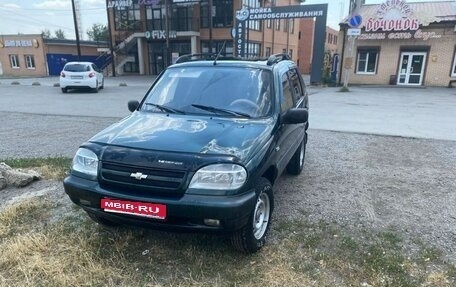 Chevrolet Niva I рестайлинг, 2005 год, 410 000 рублей, 1 фотография