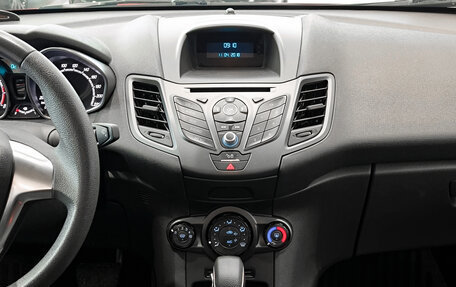 Ford Fiesta, 2018 год, 1 028 000 рублей, 18 фотография