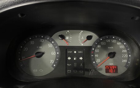 Renault Symbol I, 2004 год, 231 000 рублей, 16 фотография