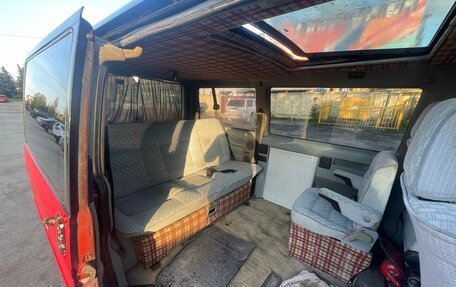 Volkswagen Caravelle T4, 1993 год, 680 000 рублей, 11 фотография
