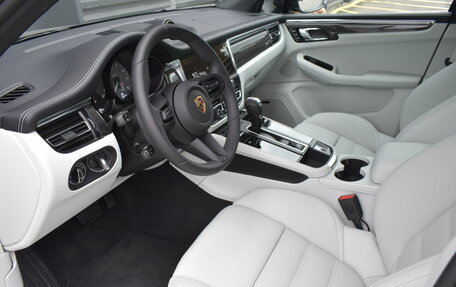 Porsche Macan I рестайлинг, 2025 год, 14 990 000 рублей, 14 фотография