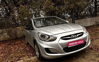 Hyundai Solaris II рестайлинг, 2012 год, 490 000 рублей, 1 фотография
