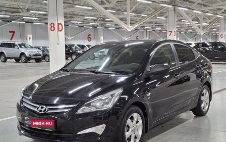 Hyundai Solaris II рестайлинг, 2015 год, 1 200 000 рублей, 1 фотография